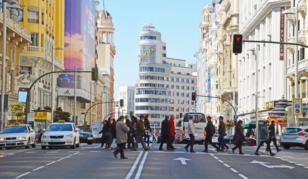 Punta Me Suites Next To Gran Via Madri Exterior foto